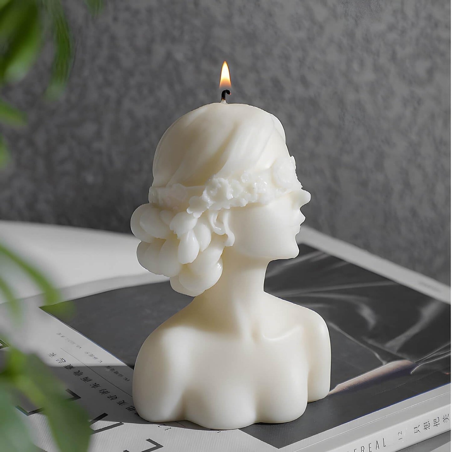 Closed Eye Lady Mold GB026