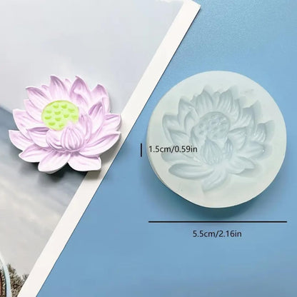 TM069Lotus candle Mold