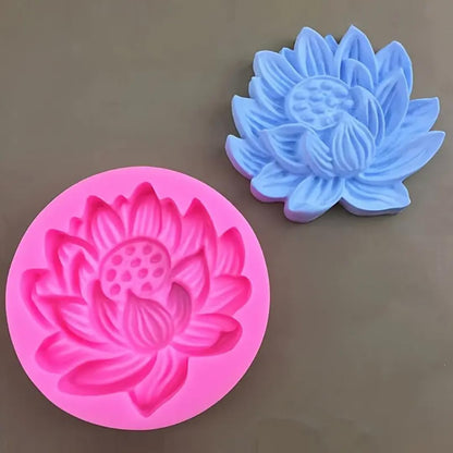 TM069Lotus candle Mold