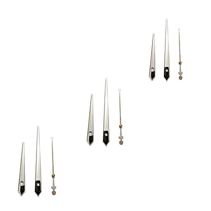 RS018 - RS019 Hand Clock