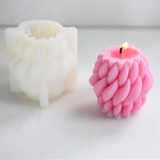 Ball Of Yarn Mold GB180