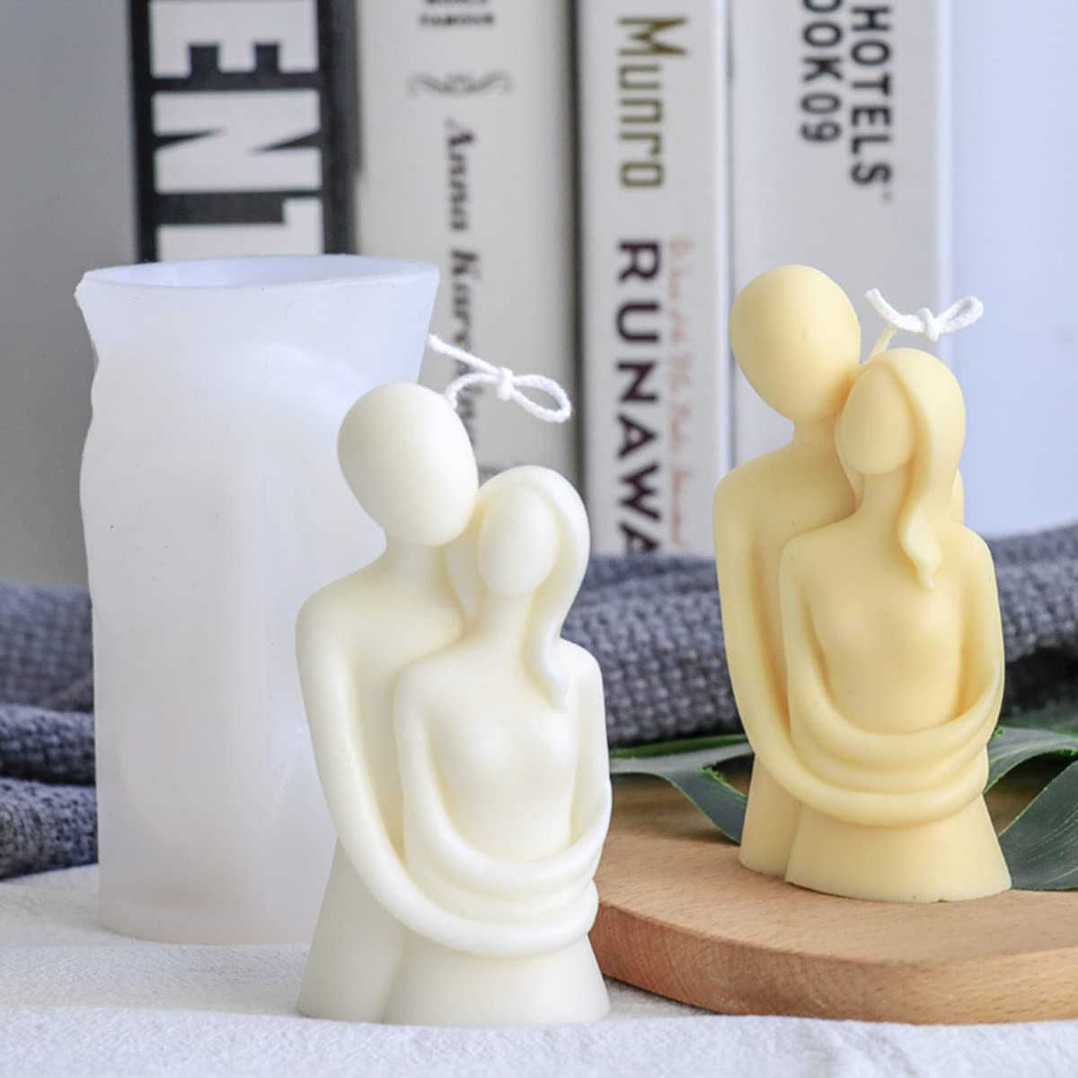 Couple Romantic Hug Mold GB104