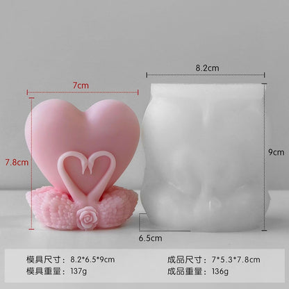 GB242 Love Swan Mold