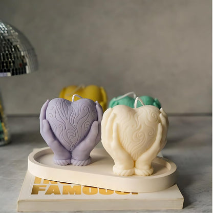 Heart In Hand Mold GB035