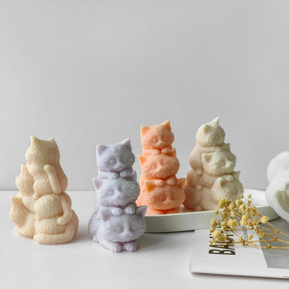 GB246 Family Cat Mold