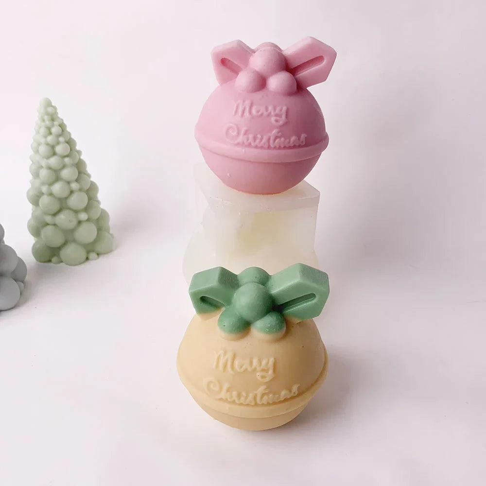 GB219 Merry Christmas Ball Mold