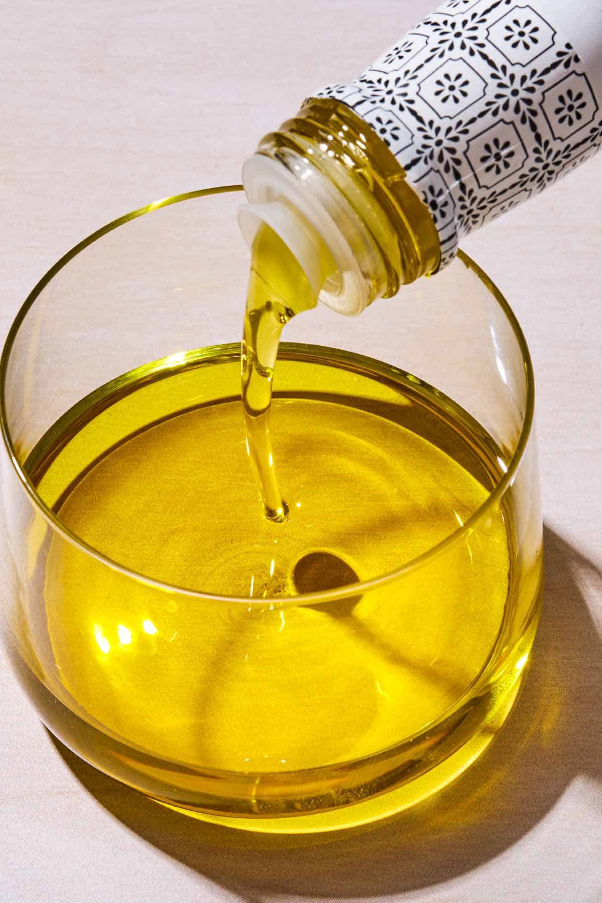Eucalyptus Essential Oils ES004