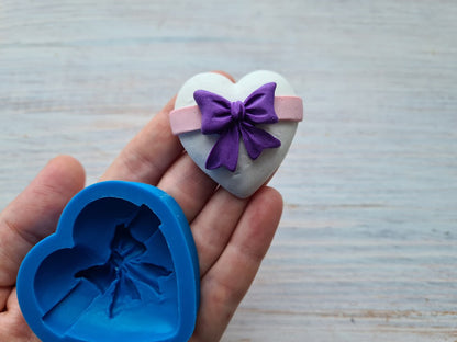 Ribbon Heart Mold GB040