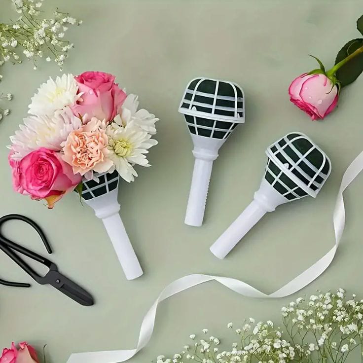 Bouquet Base with Handle
